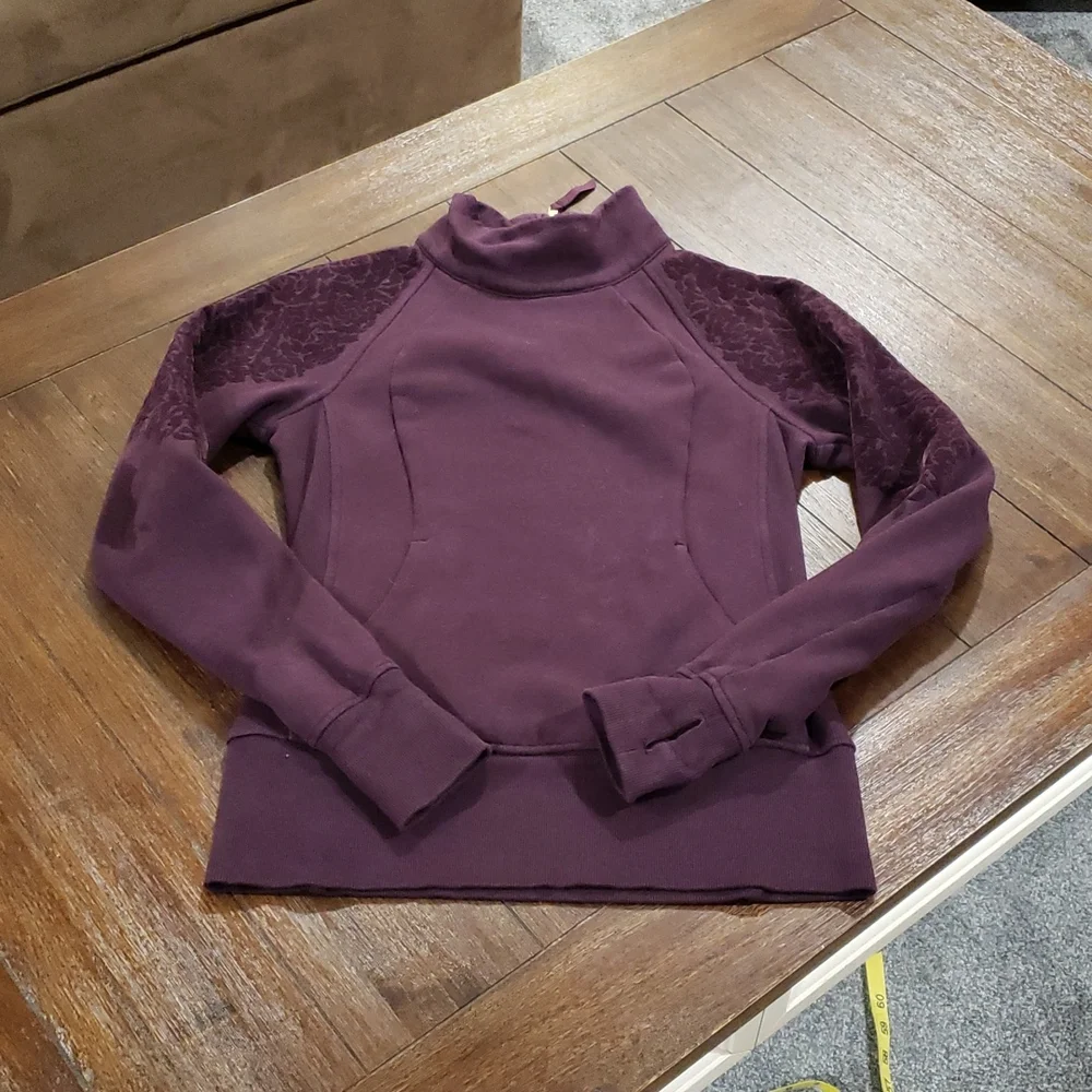 Lululemon floral flock pullover sweatshirt - Picture 13 of 15
